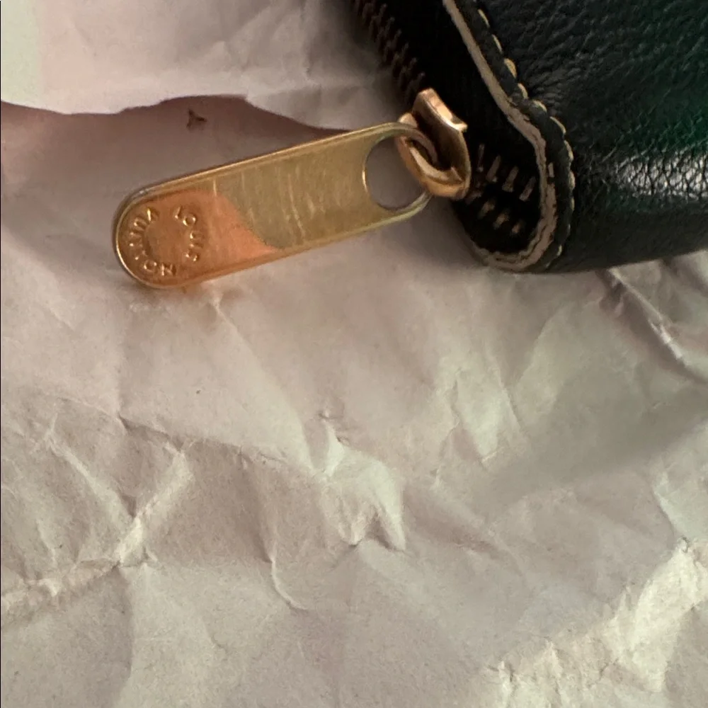 Louis Vuitton Suhali Zippy Wallet w/ box and dustbag